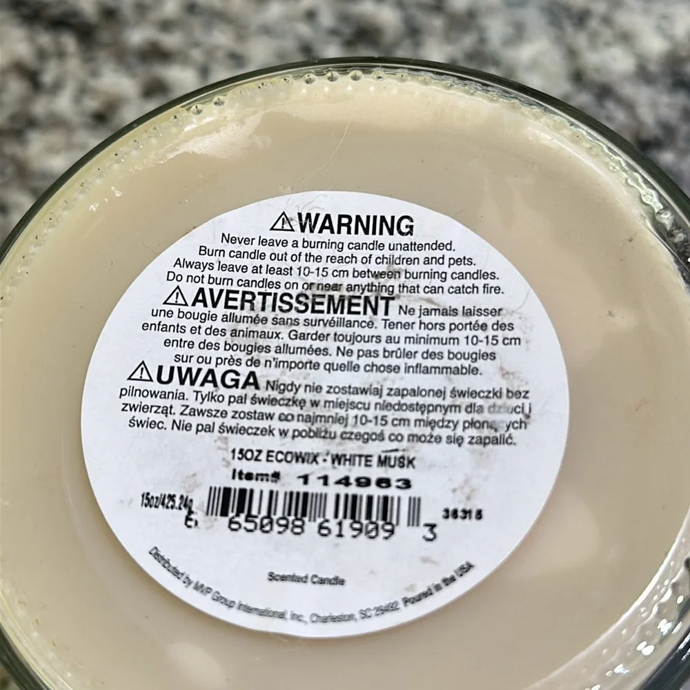 ECO Wix White Musk Yellow Poured Candle 15 Oz Made‎ in USA